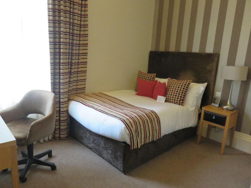 Belmont Hotel Leicester Bagian luar foto