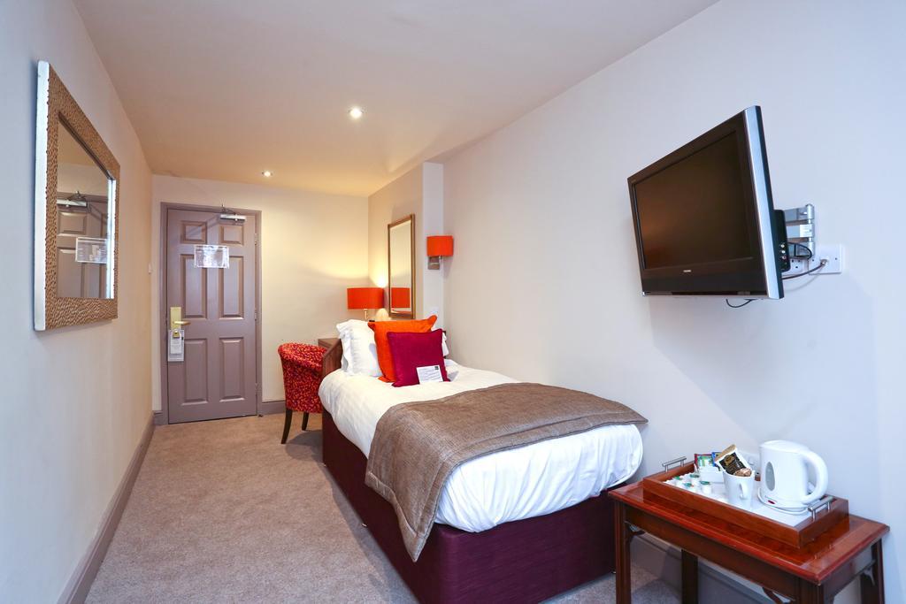 Belmont Hotel Leicester Bagian luar foto